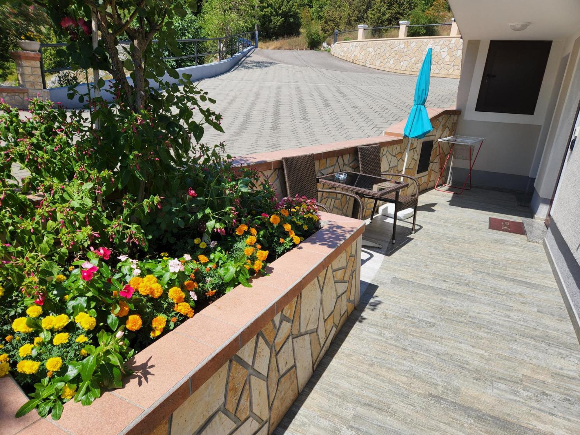 Apartment Podini Brsec Exterior photo